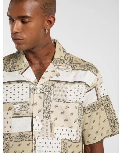 GLANDORF SHIRT SS EGRET