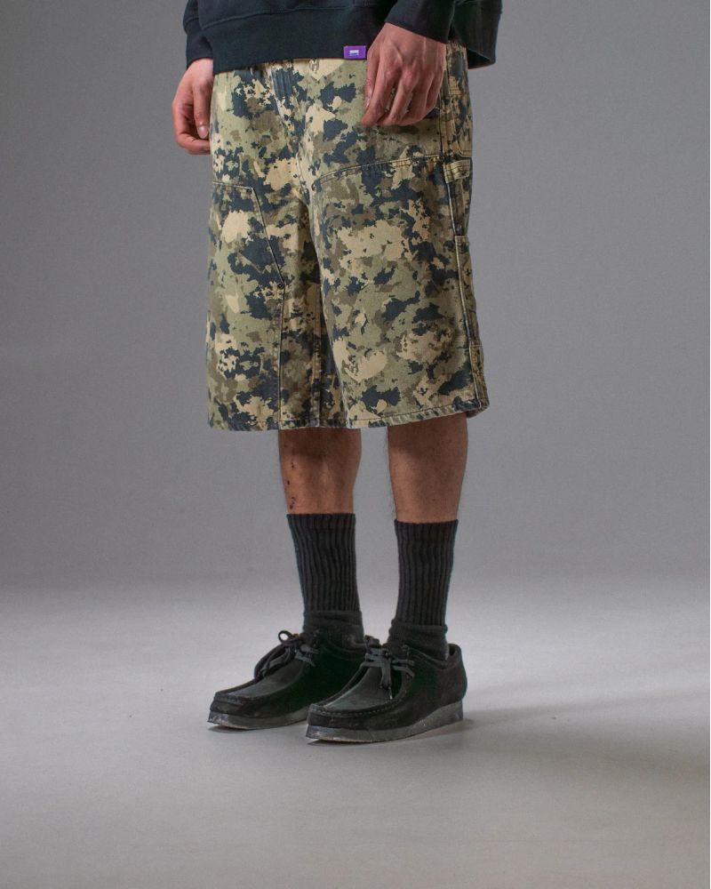 Classic Carpenter Short Camo
