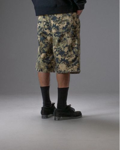Classic Carpenter Short Camo