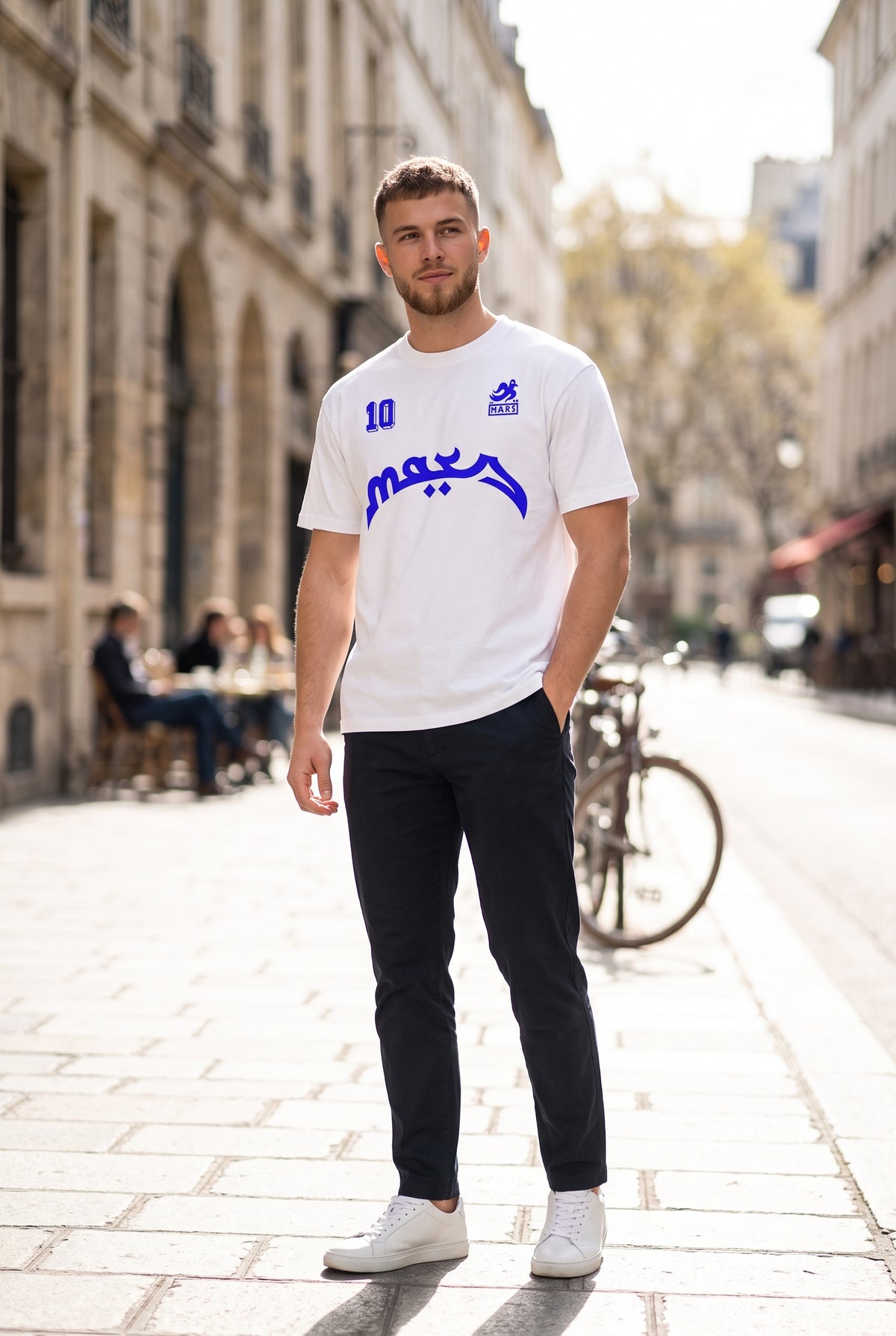 T-shirt Maison Mère x Azed Zizoo V2 - Blanc/Bleu Unisexe