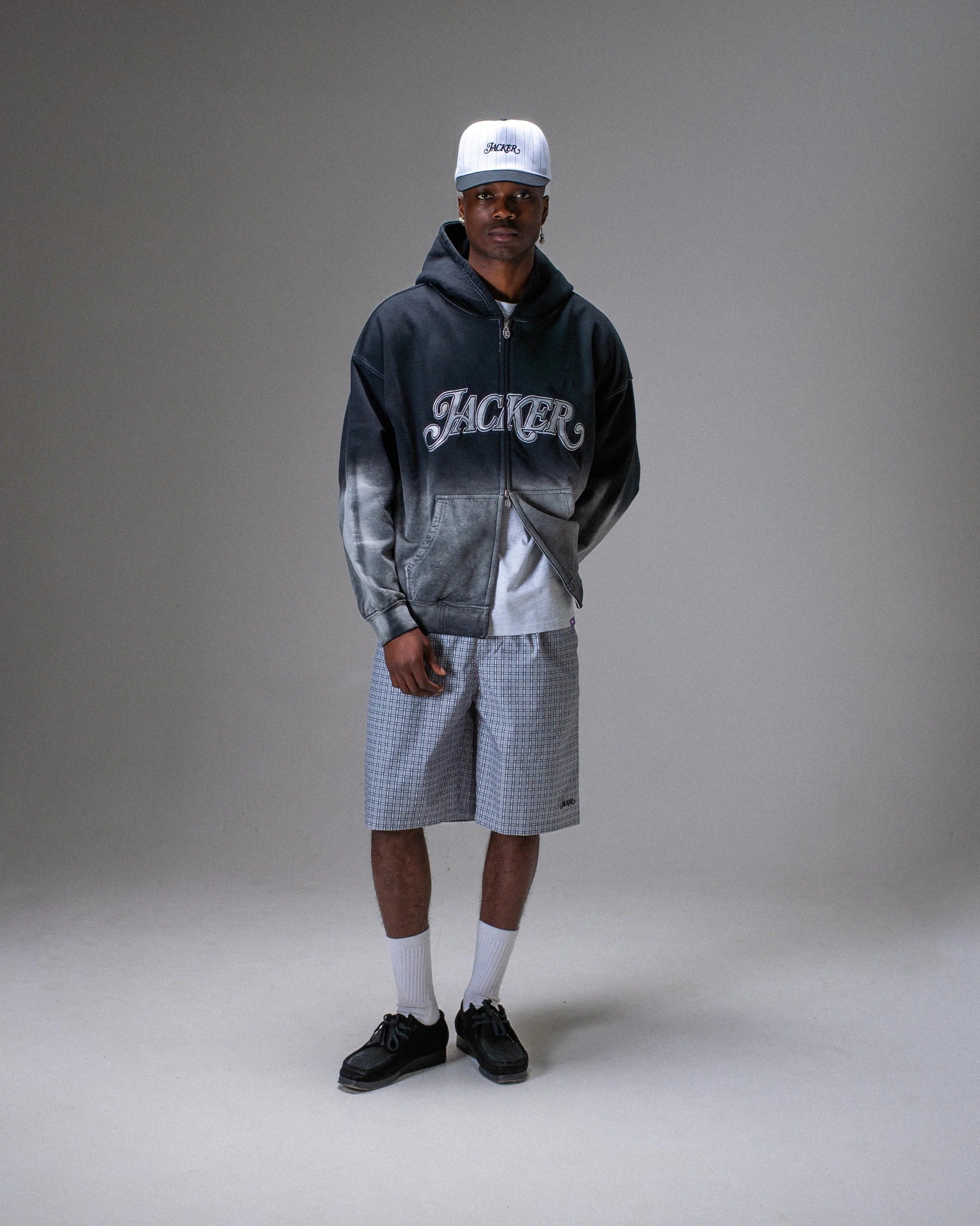 Curve Logo Gradient Washed