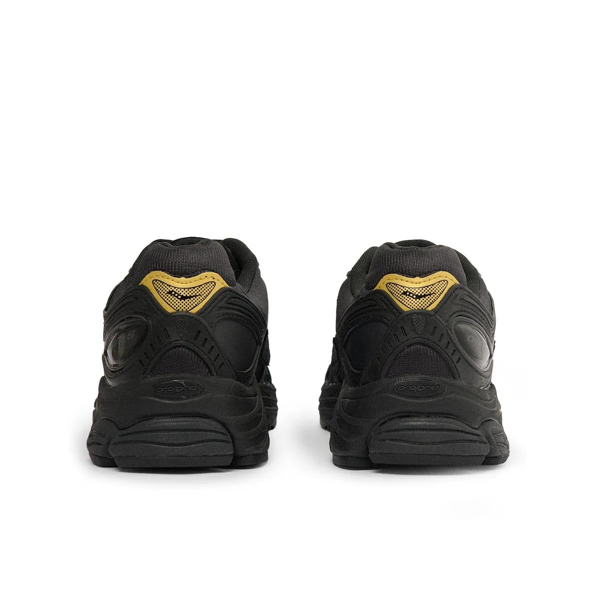 Sneakers Saucony ProGrid Omni 9 - Black/Gold Unisexe