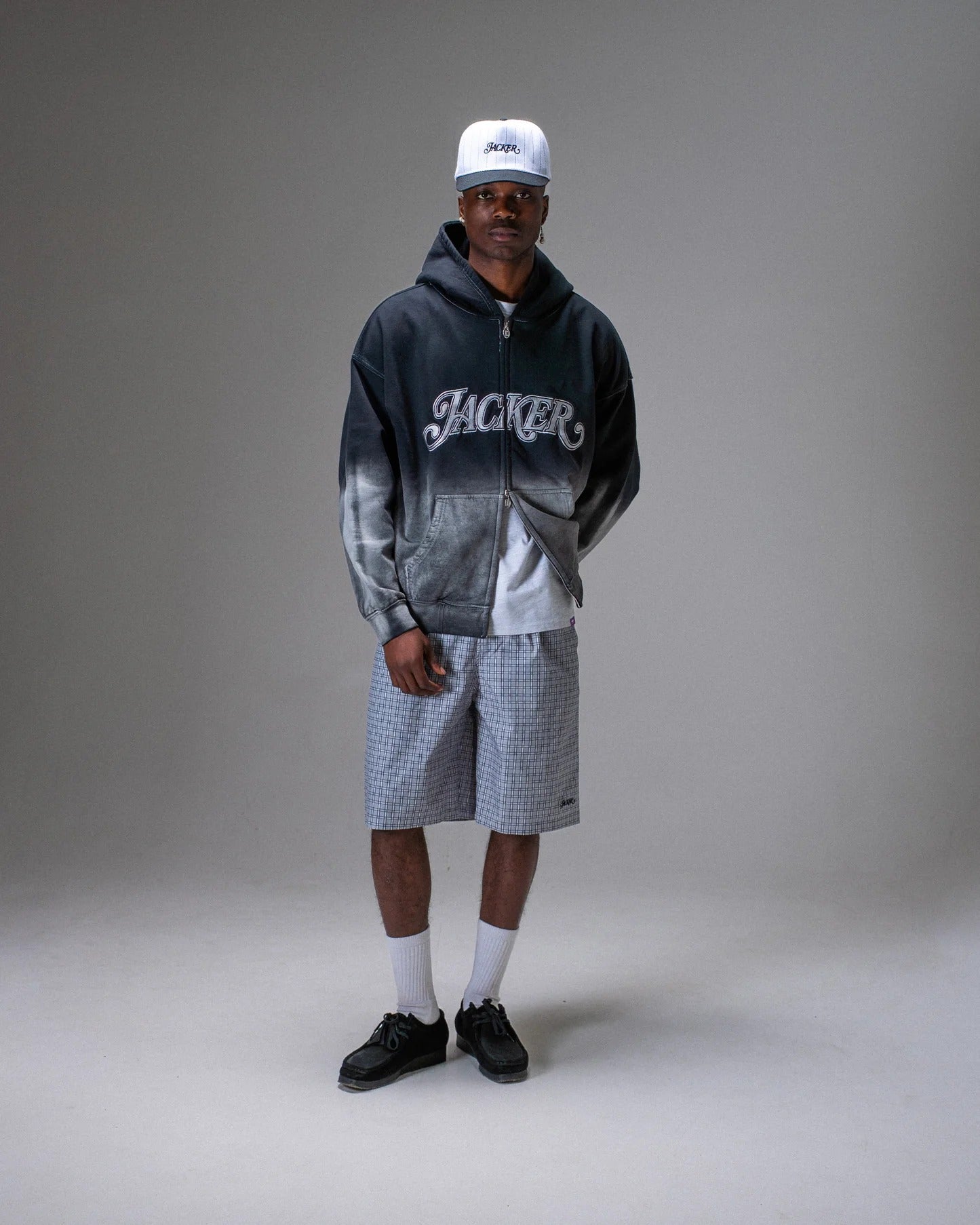 Curve Logo Gradient Washed