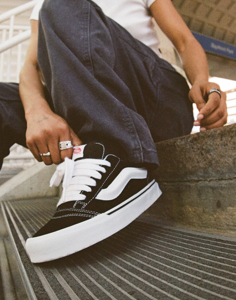 Knu Skool BLACK/TRUE WHITE