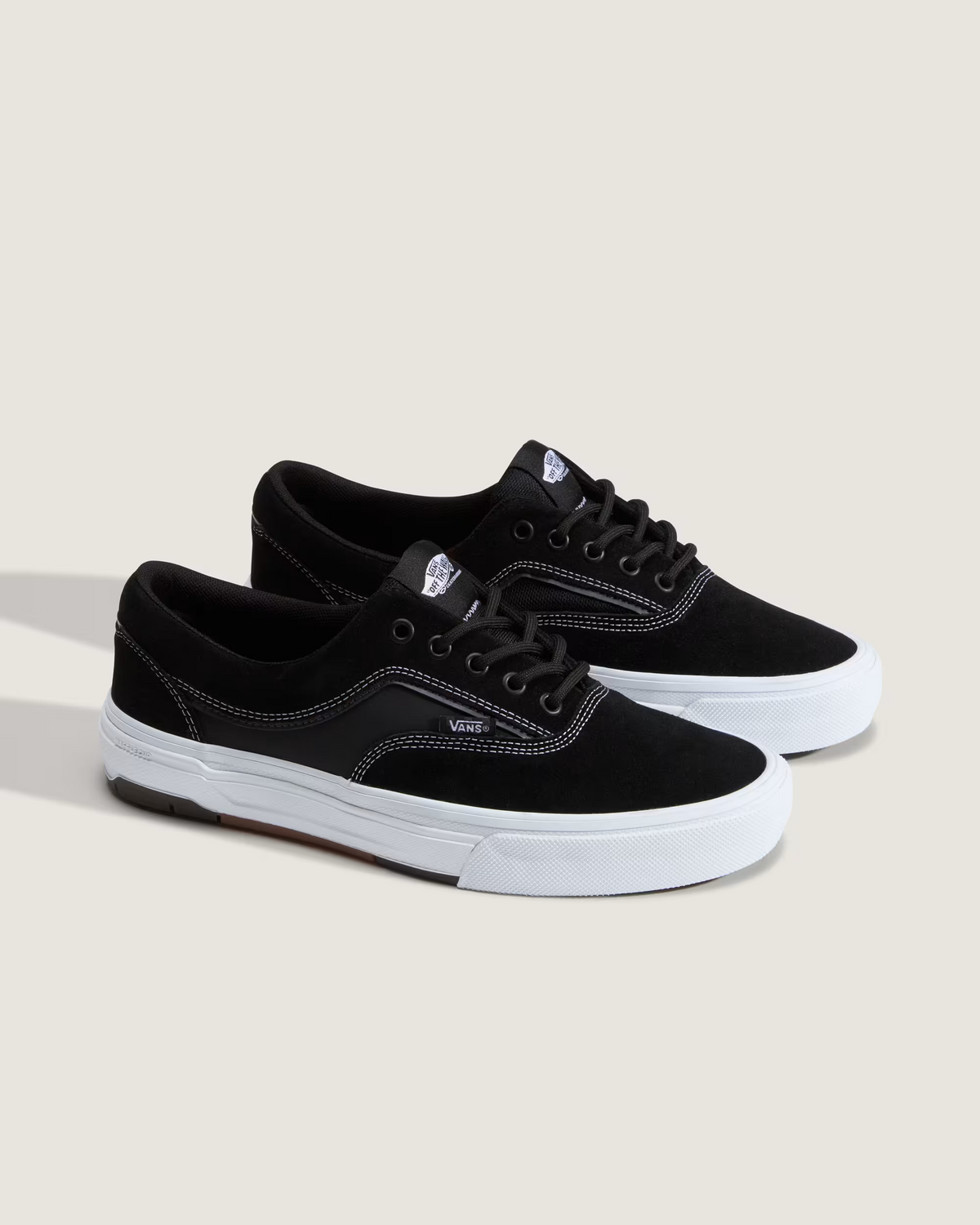 Chaussures de skate Vans Skate Era Wafflecup - Black/White