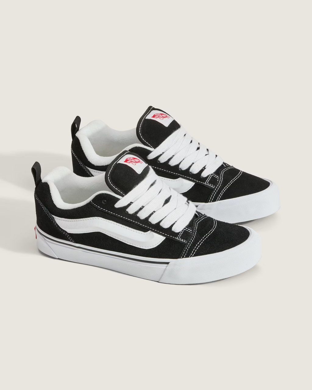 Knu Skool BLACK/TRUE WHITE